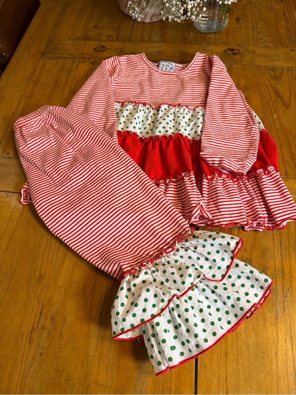 Three Sisters Girls Size 4 Christmas Ruffle Tunic Pants Set Red Green Striped